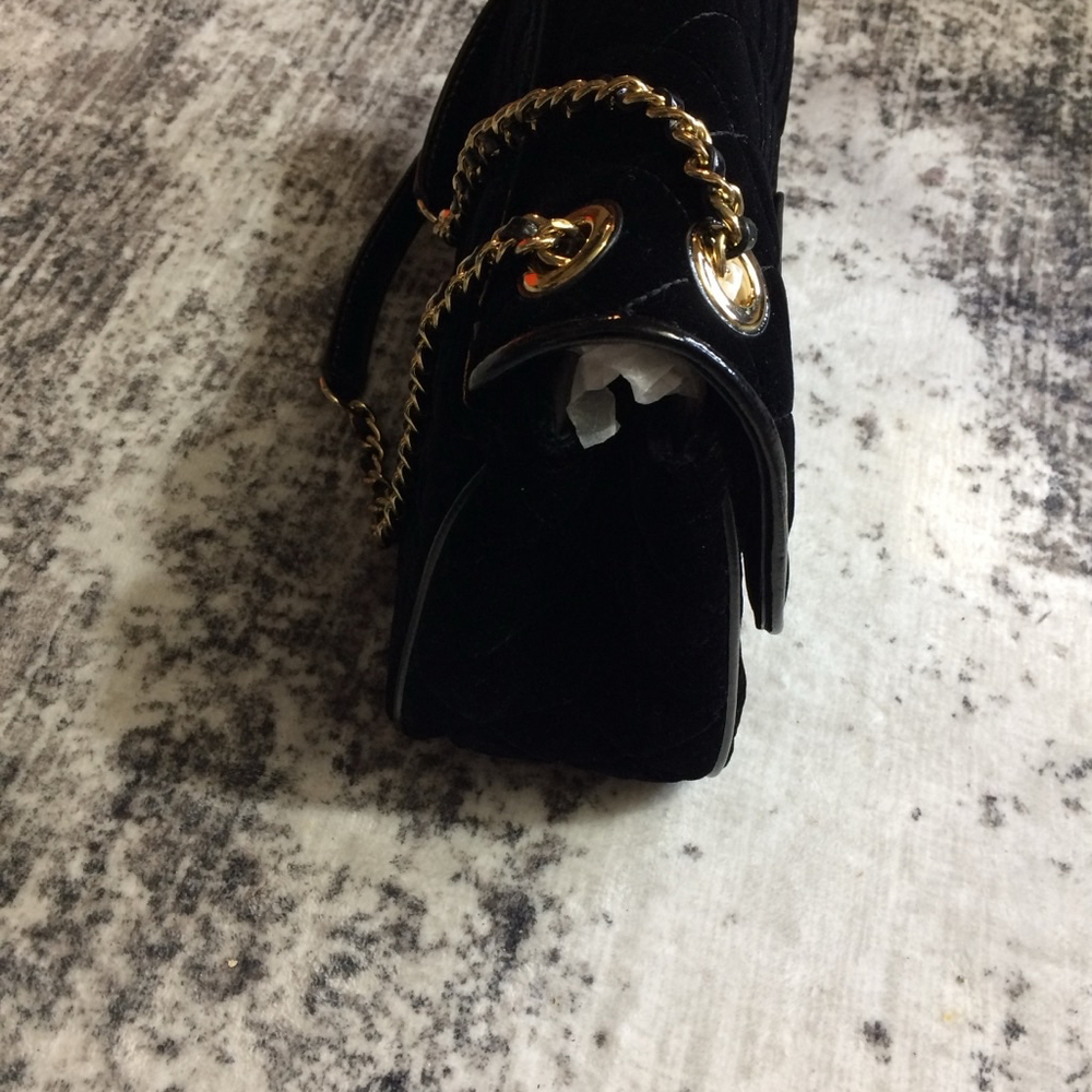 Michael Kors Sloan Large Black Velvet Chain Shoulder Bag - Picture 8 of 10